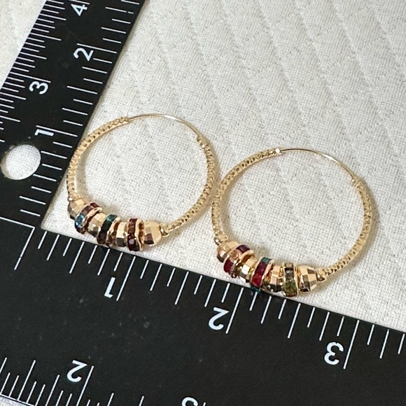 Beautiful hoop earrings ✨ - Picture 8 of 11